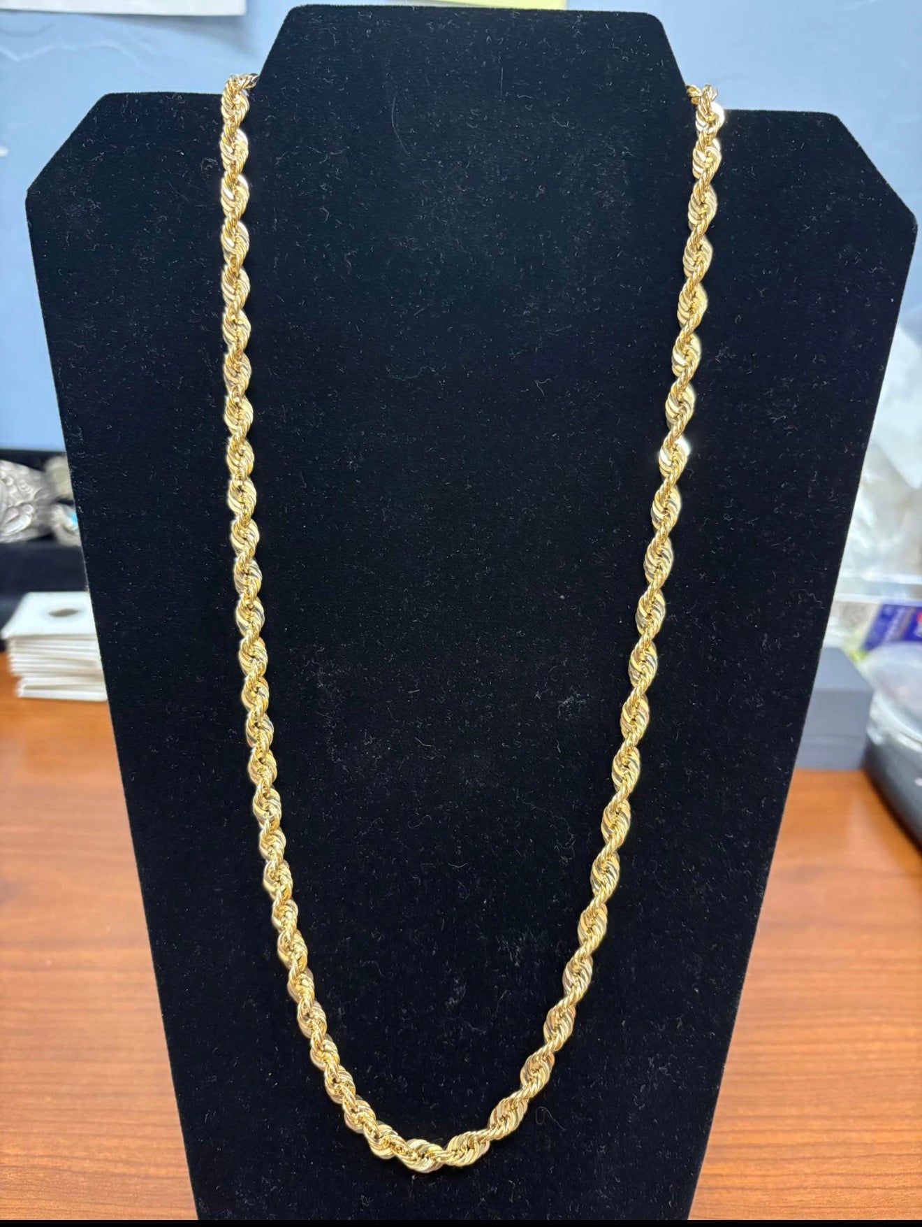 14K Twisted Gold Rope Chain 6.5mm 26” 25.85 Grams (used-like New)